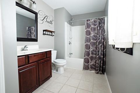 1562 Sumner Ave, Springfield, MA 01118 photo 7