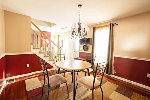 1562 Sumner Ave, Springfield, MA 01118 photo 17