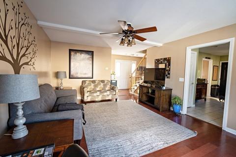 1562 Sumner Ave, Springfield, MA 01118 photo 16