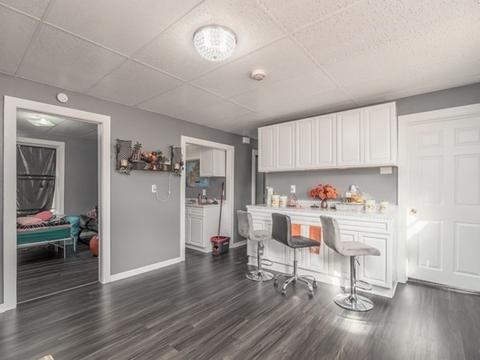 20 Hacker St, Worcester, MA 01603 photo 4
