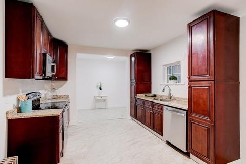 94 Edgell St, Gardner, MA 01440 photo 4