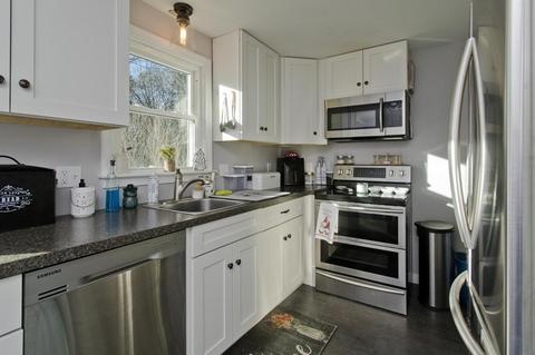 8 Timothy Cir, Springfield, MA 01119 photo 20