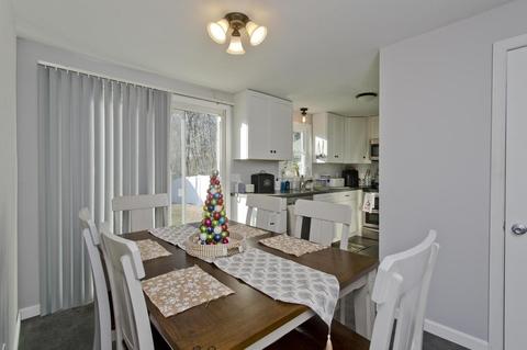 8 Timothy Cir, Springfield, MA 01119 photo 22