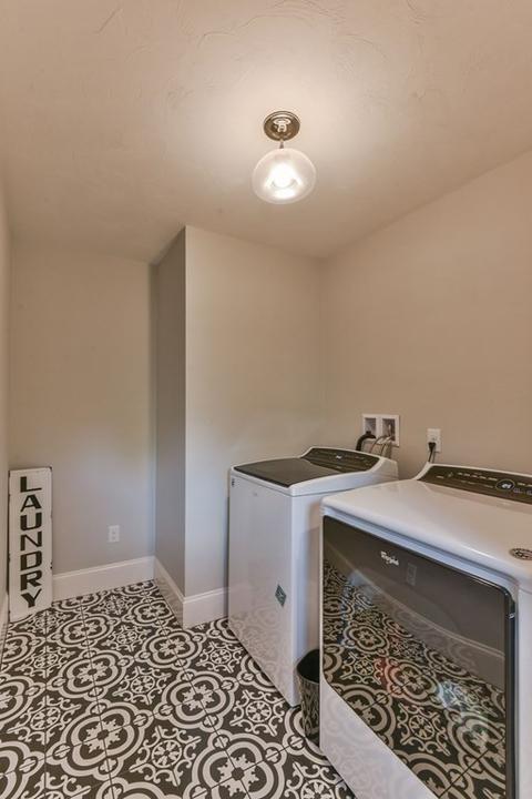 15 Lakeview Rd, Webster, MA 01570 photo 26