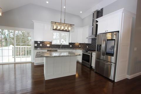 11 Alder St, Saugus, MA 01906 photo 6