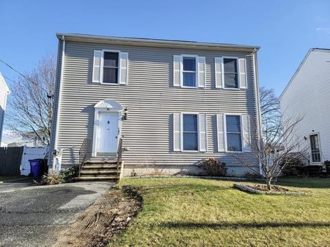 182 Vale St, Fall River, MA 02724 photo 2