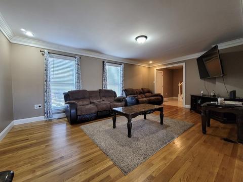 182 Vale St, Fall River, MA 02724 photo 5
