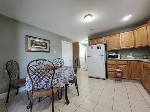 182 Vale St, Fall River, MA 02724 photo 13