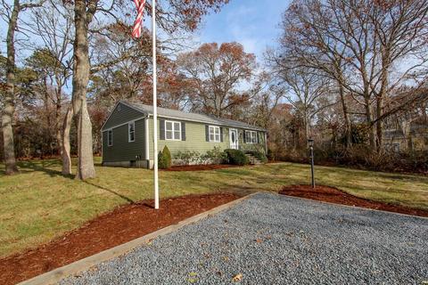 76 Connemara Cir, Barnstable, MA 02601 photo 23