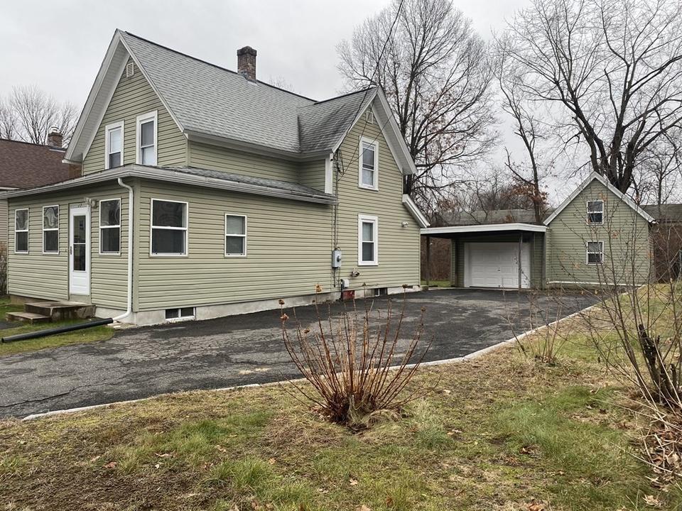 23 Cross St, Ludlow, MA 01056 18 Photos MLS 72930117 Movoto