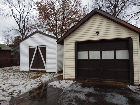 24 Schley St, Springfield, MA 01109 photo 4