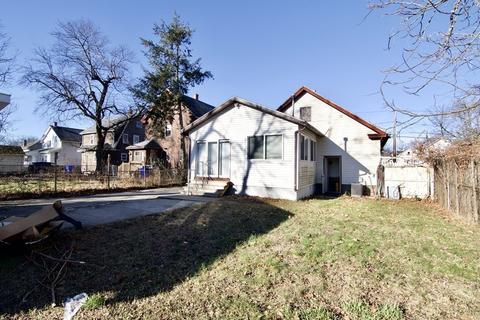57 Bevier St, Springfield, MA 01107 photo 2