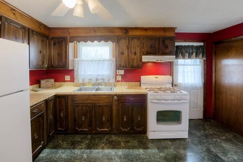 50 Dillon St, Worcester, MA 01604 photo 20