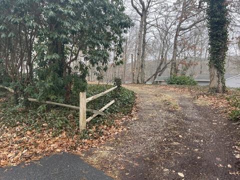 141 Timberlane Dr, Mashpee, MA 02649 photo 2