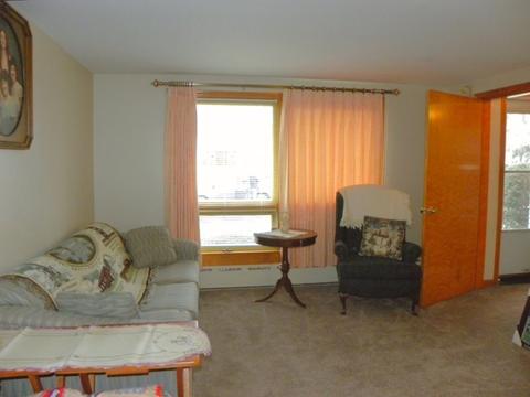 8 Everett Ave, Webster, MA 01570 photo 10