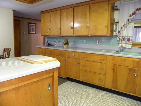 8 Everett Ave, Webster, MA 01570 photo 6