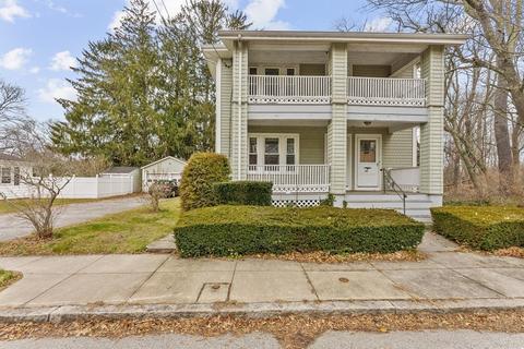 60 Moss St, Fall River, MA 02720 photo 3