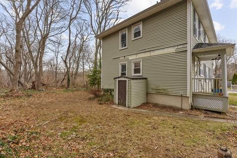 60 Moss St, Fall River, MA 02720 photo 9