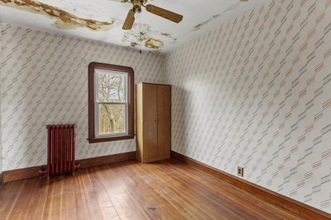 60 Moss St, Fall River, MA 02720 photo 34