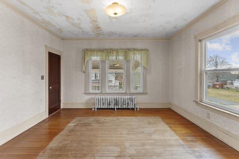 60 Moss St, Fall River, MA 02720 photo 32