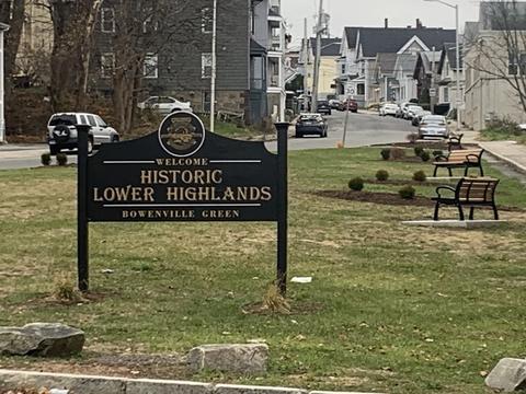 722 N Main St, Fall River, MA 02720 photo 1