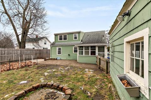 22 Lancaster St, Springfield, MA 01118 photo 27