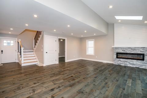 20 Pine St, Easthampton, MA 01027 photo 16