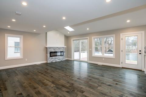 20 Pine St, Easthampton, MA 01027 photo 15