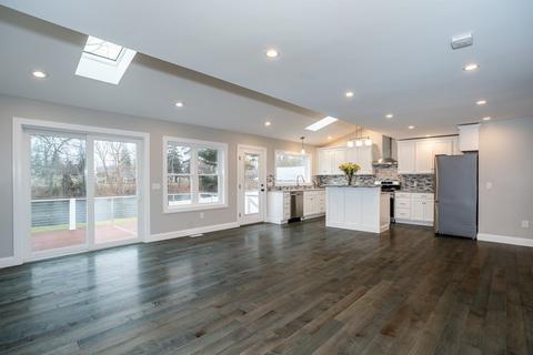 20 Pine St, Easthampton, MA 01027 photo 6