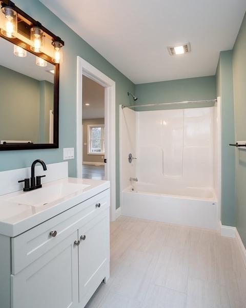 20 Pine St, Easthampton, MA 01027 photo 20