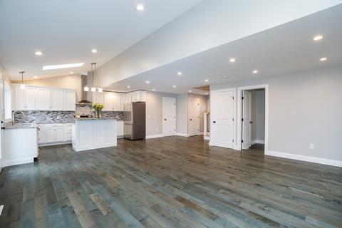 20 Pine St, Easthampton, MA 01027 photo 7