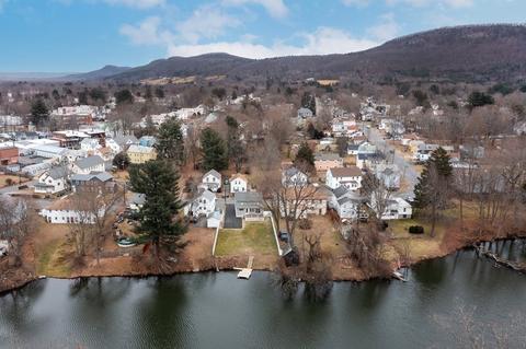 20 Pine St, Easthampton, MA 01027 photo 42