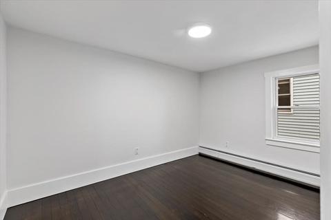 161 Laconia St, Springfield, MA 01129 photo 14