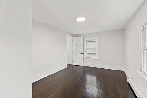 161 Laconia St, Springfield, MA 01129 photo 12