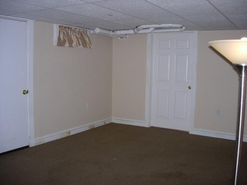 716 Mckinstry Ave, Chicopee, MA 01020 photo 11