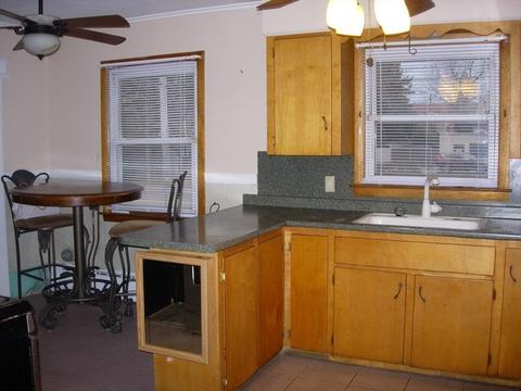716 Mckinstry Ave, Chicopee, MA 01020 photo 3
