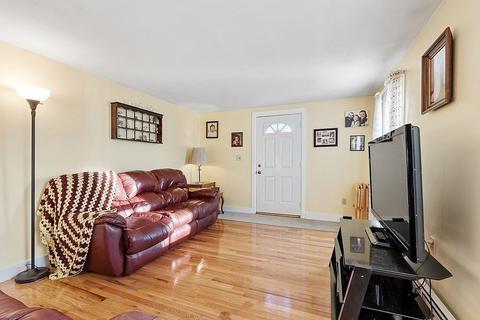 42 A St, Reading, MA 01867 photo 8