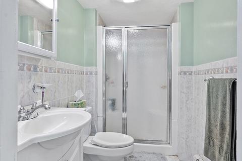 42 A St, Reading, MA 01867 photo 18