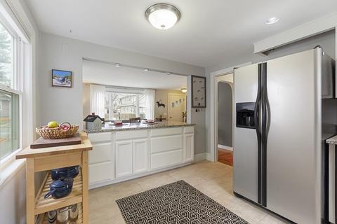 12 Cedarway, Stoneham, MA 02180 photo 2