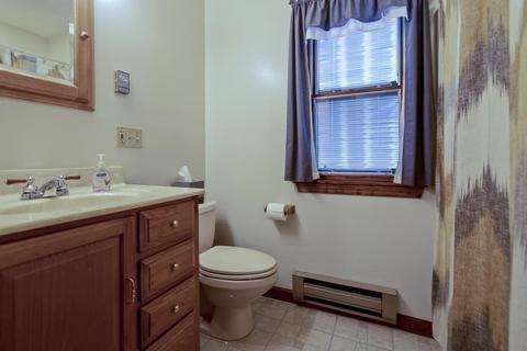 22 Adams St, Chicopee, MA 01013 photo 34