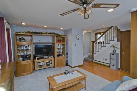 22 Adams St, Chicopee, MA 01013 photo 19