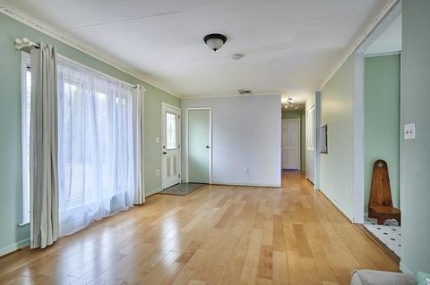 848 Ryan Rd, Florence, MA 01062 photo 6