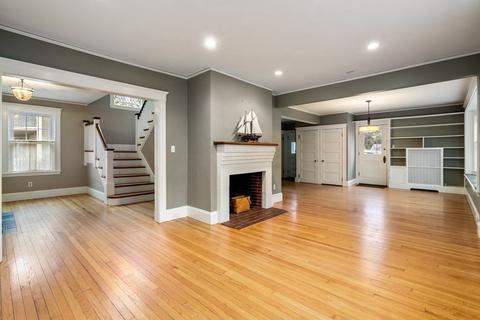 833 Great Plain Ave, Needham, MA 02492 photo 6