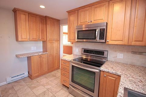 875 Maple Rd, Longmeadow, MA 01106 photo 6