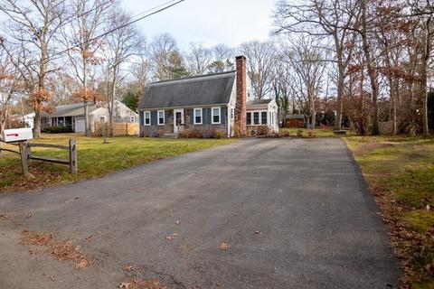 122 Skunknet Rd, Barnstable, MA 02632 photo 3