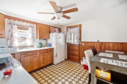 36 Schorr St, Chicopee, MA 01020 photo 24