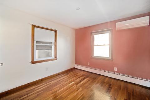 36 Schorr St, Chicopee, MA 01020 photo 11