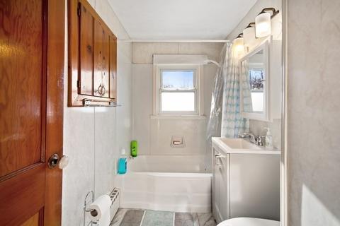 36 Schorr St, Chicopee, MA 01020 photo 18