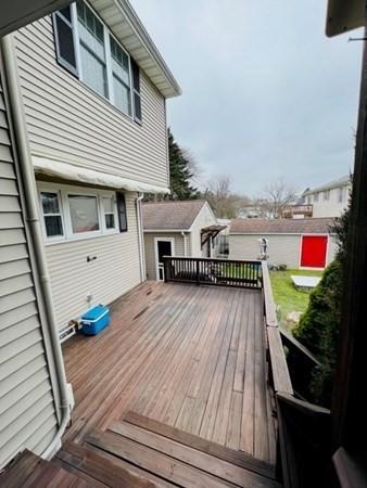 137 Ratcliffe St, Fall River, MA 02723 photo 3