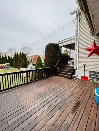 137 Ratcliffe St, Fall River, MA 02723 photo 4